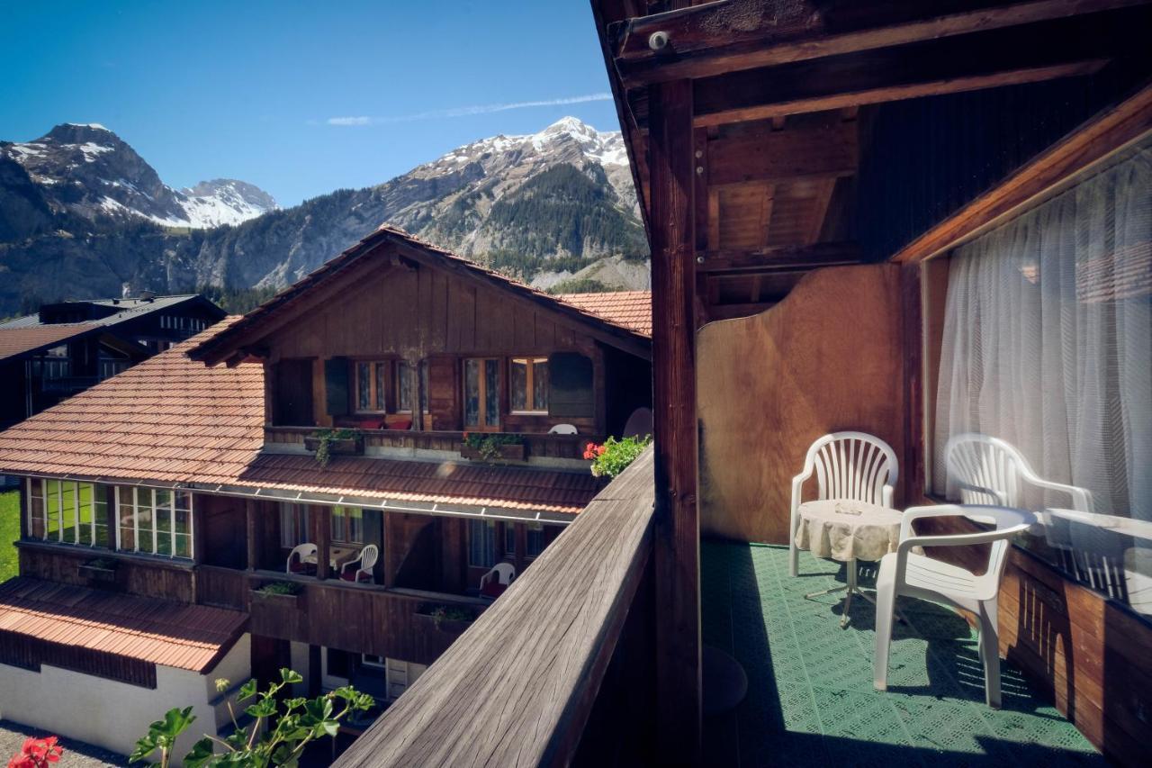 Hotel Alpina Kandersteg Extérieur photo