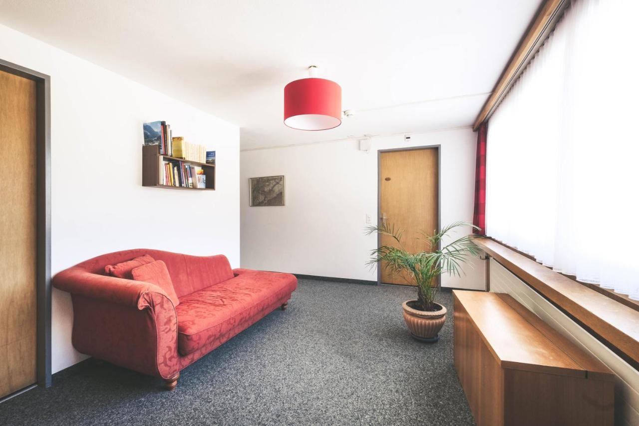 Hotel Alpina Kandersteg Extérieur photo
