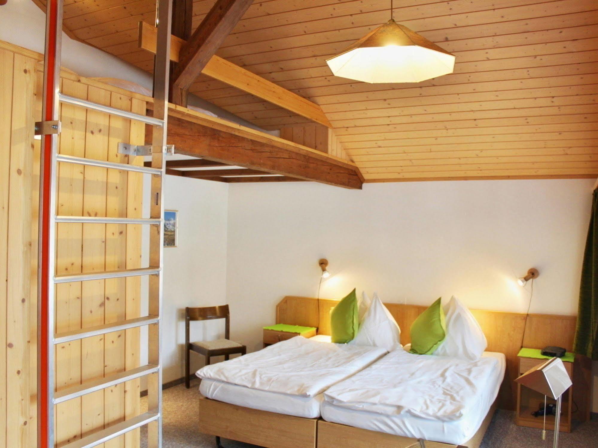 Hotel Alpina Kandersteg Extérieur photo