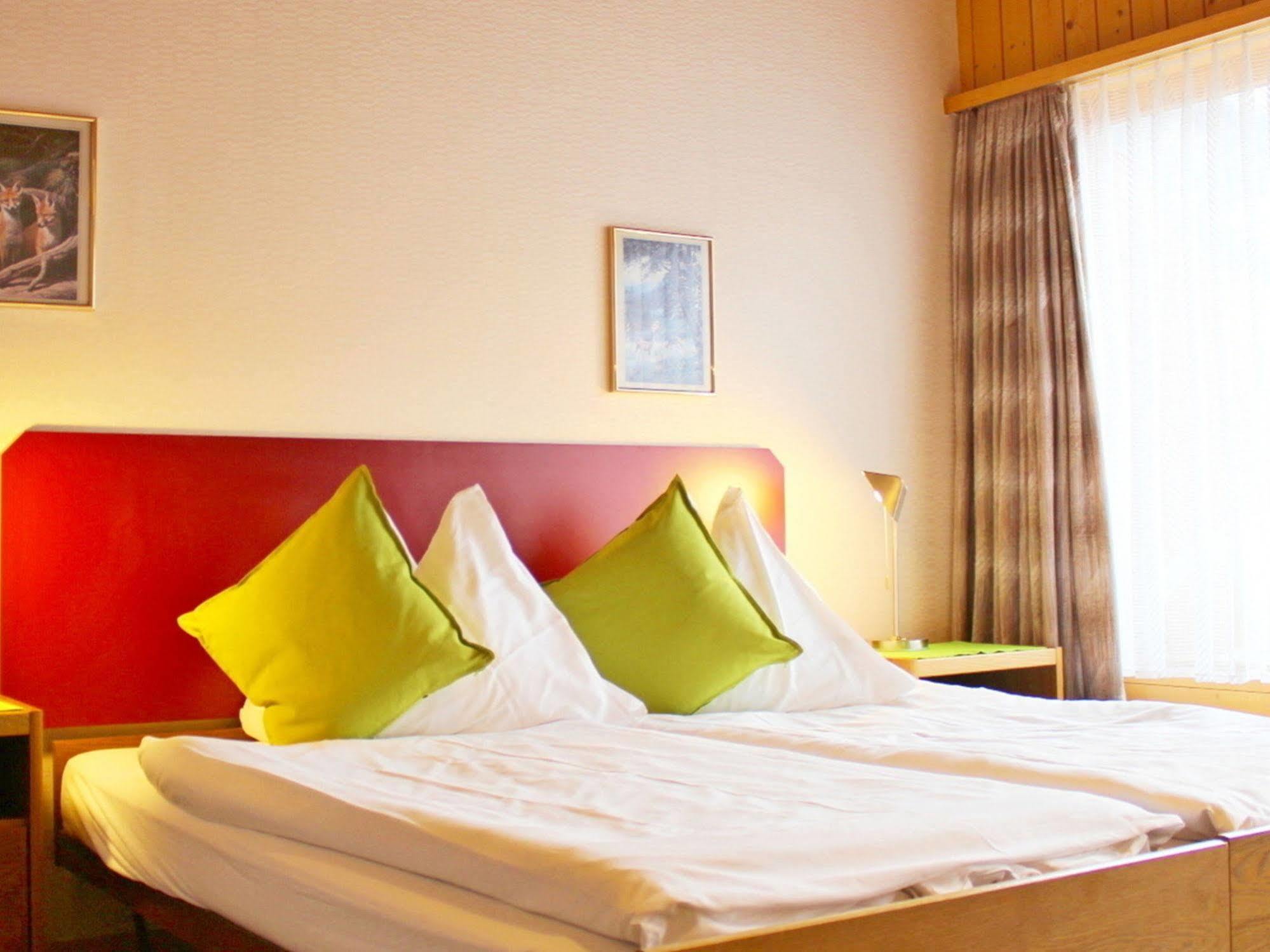 Hotel Alpina Kandersteg Extérieur photo